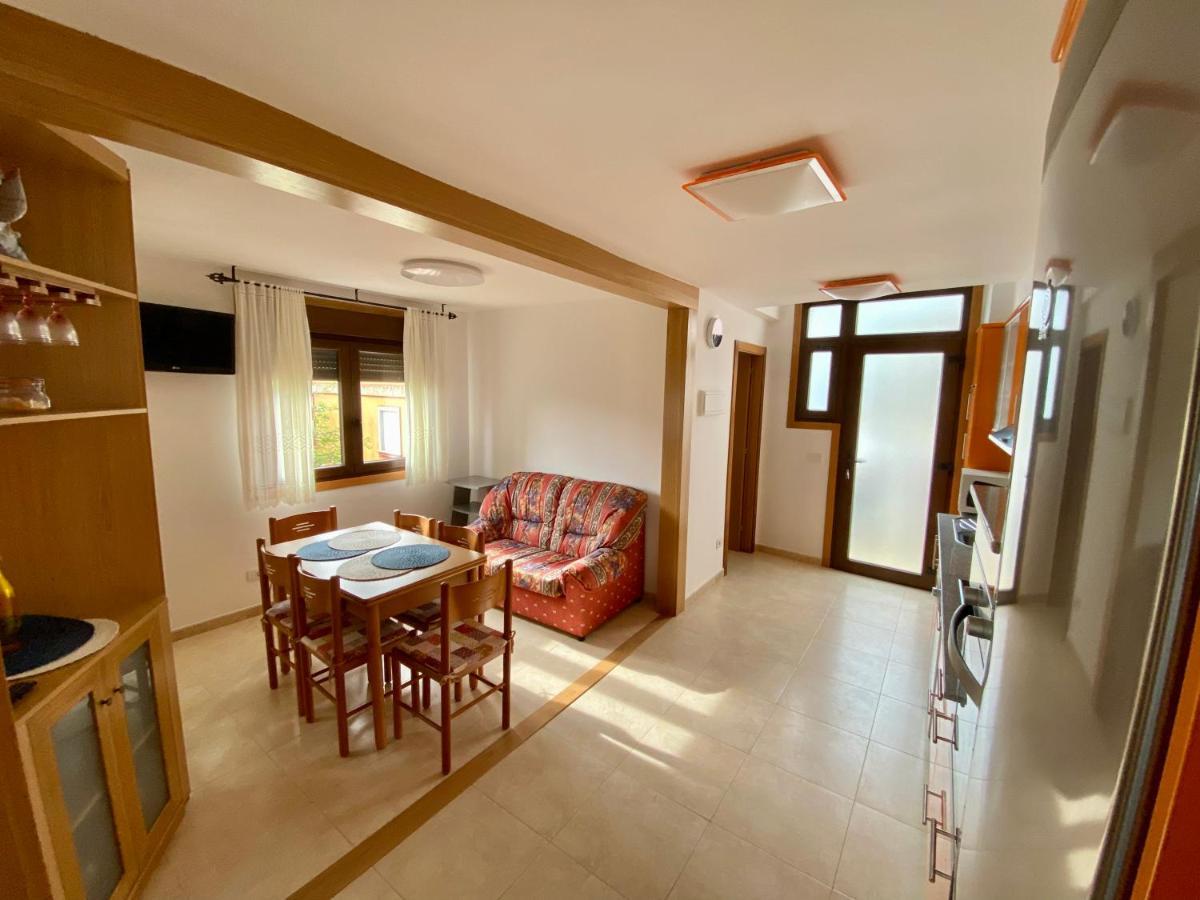 Casa Longán, completo alojamiento cerca de la playa Cangas do Morrazo Exterior foto
